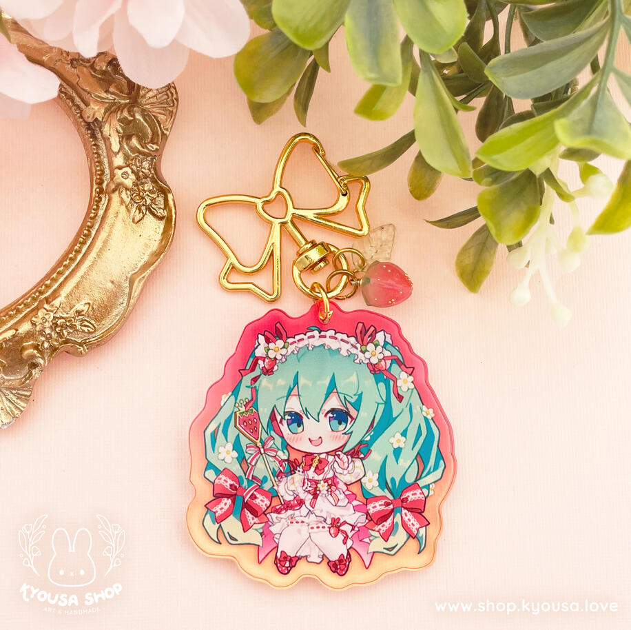 Strawberry Miku Acrylic Charm